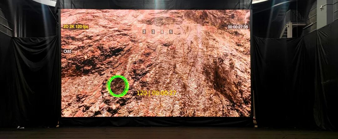 轻薄新标杆！华夏MG冰球突破官网4K 16m LED透声电影屏通过DCI认证